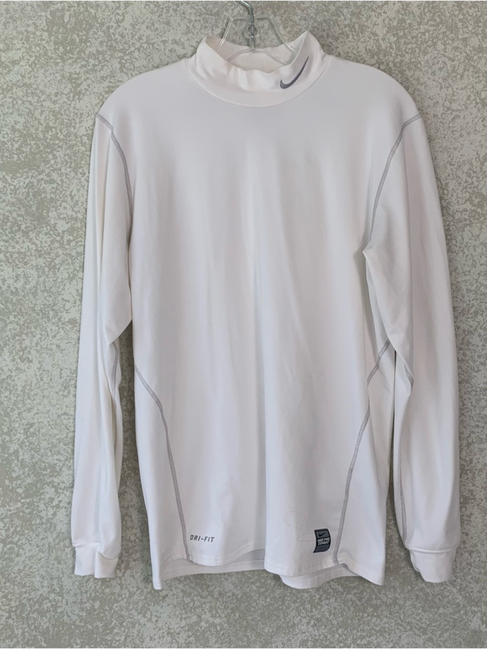 Nike Pro Combat White Dri-Fit Fitted Top Large Long Sleeve Athlete Training